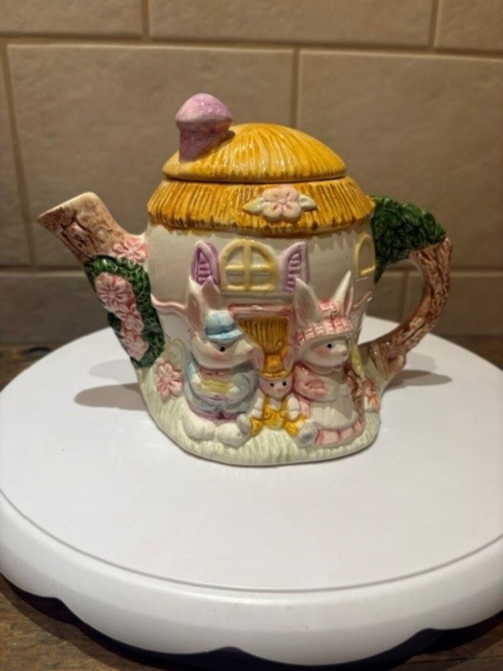 Vintage 1980s Decorative Rabbit Family Teapot Country Farm Cottage Thatched